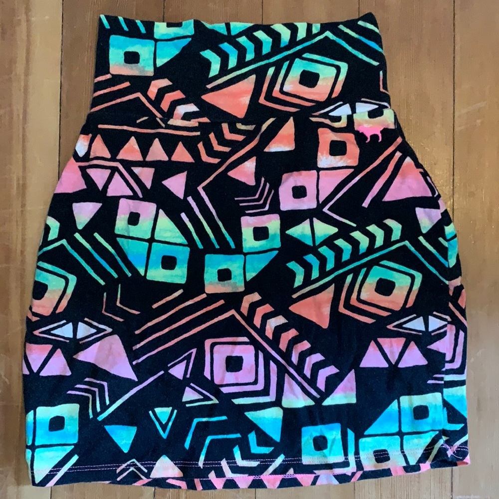 Pink bodycon mini skirt